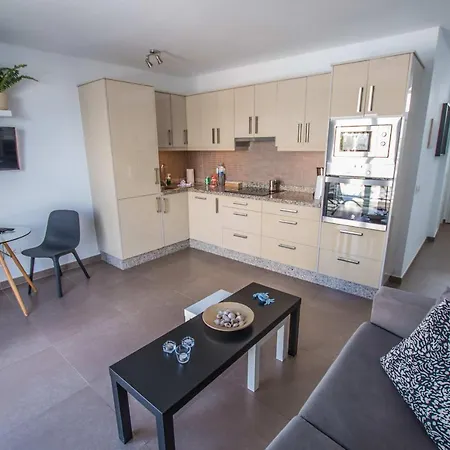 Casa Anemona With Terrace Shared Pool Sea Views And Free Wifi * Puerto del Carmen (Lanzarote)