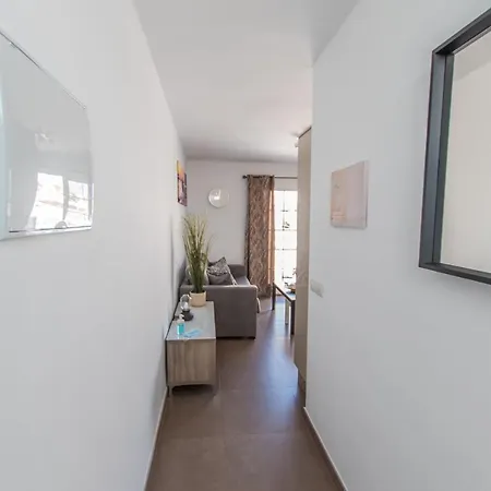 Casa Anemona With Terrace Shared Pool Sea Views And Free Wifi Appartamento Puerto del Carmen (Lanzarote)